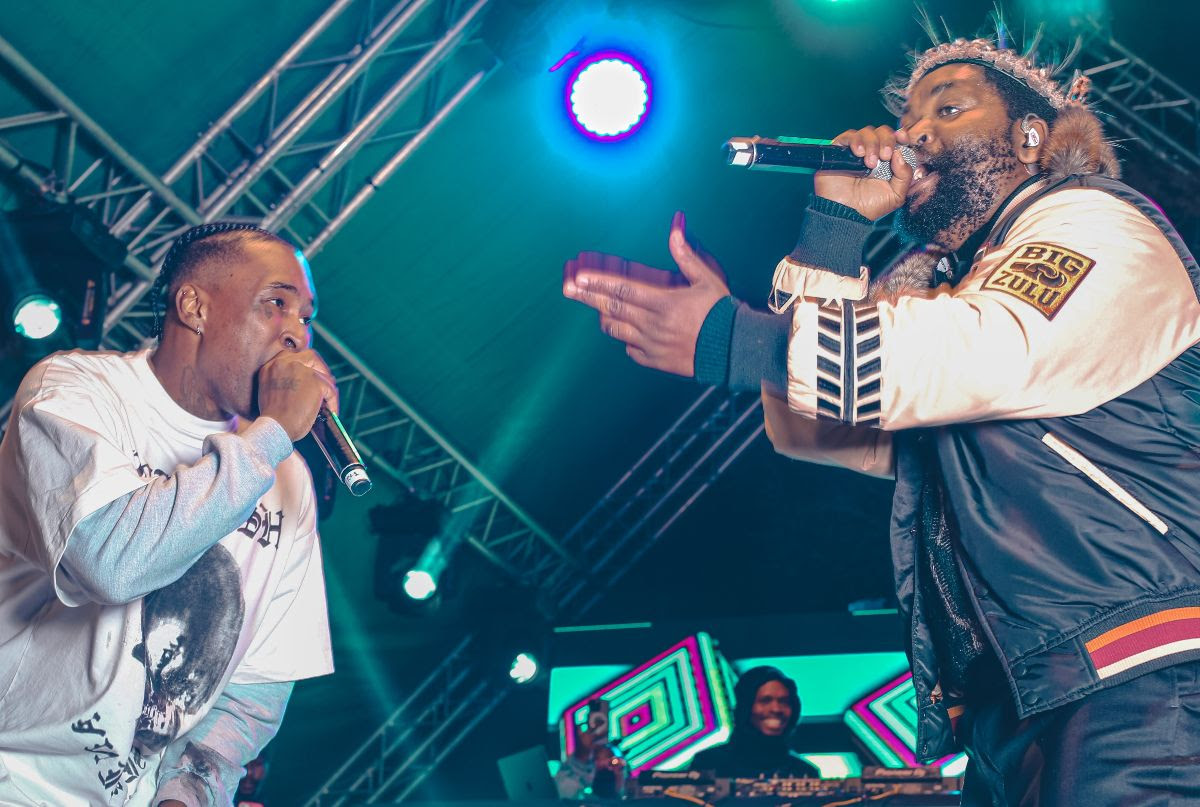 Picture of Sjava performing at Basha.